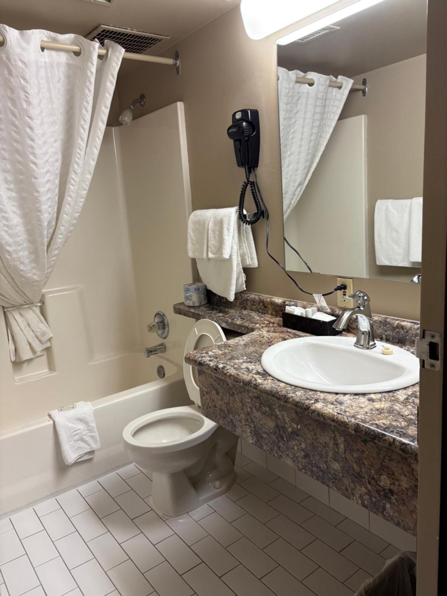 Westlock Inn & Conference Centre Luaran gambar